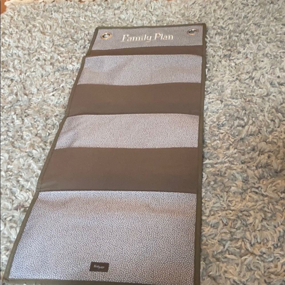 Thirty one organizer